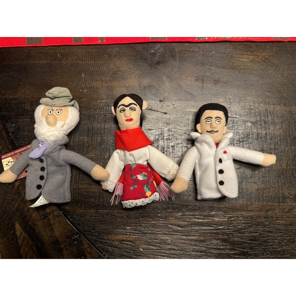 The Unemployed Philosophers Guild Giuseppe Verdi Finger‎ Puppet Set